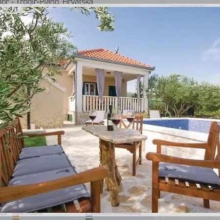Olive Casa Villa *