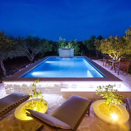 Olive Casa Villa Plano