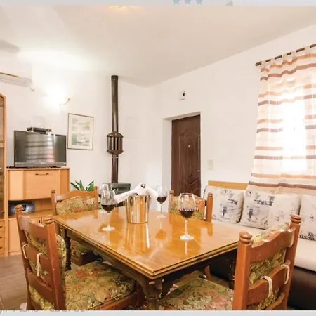 Olive Casa Plano